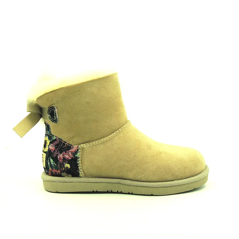 Fleur Back Bow Short Ugg Boot - Sand