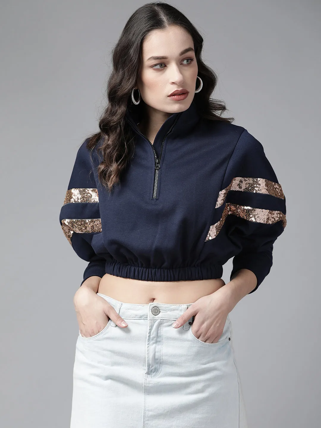 GRWM Navy Blue Solid Cropped Sweatshirt for Women