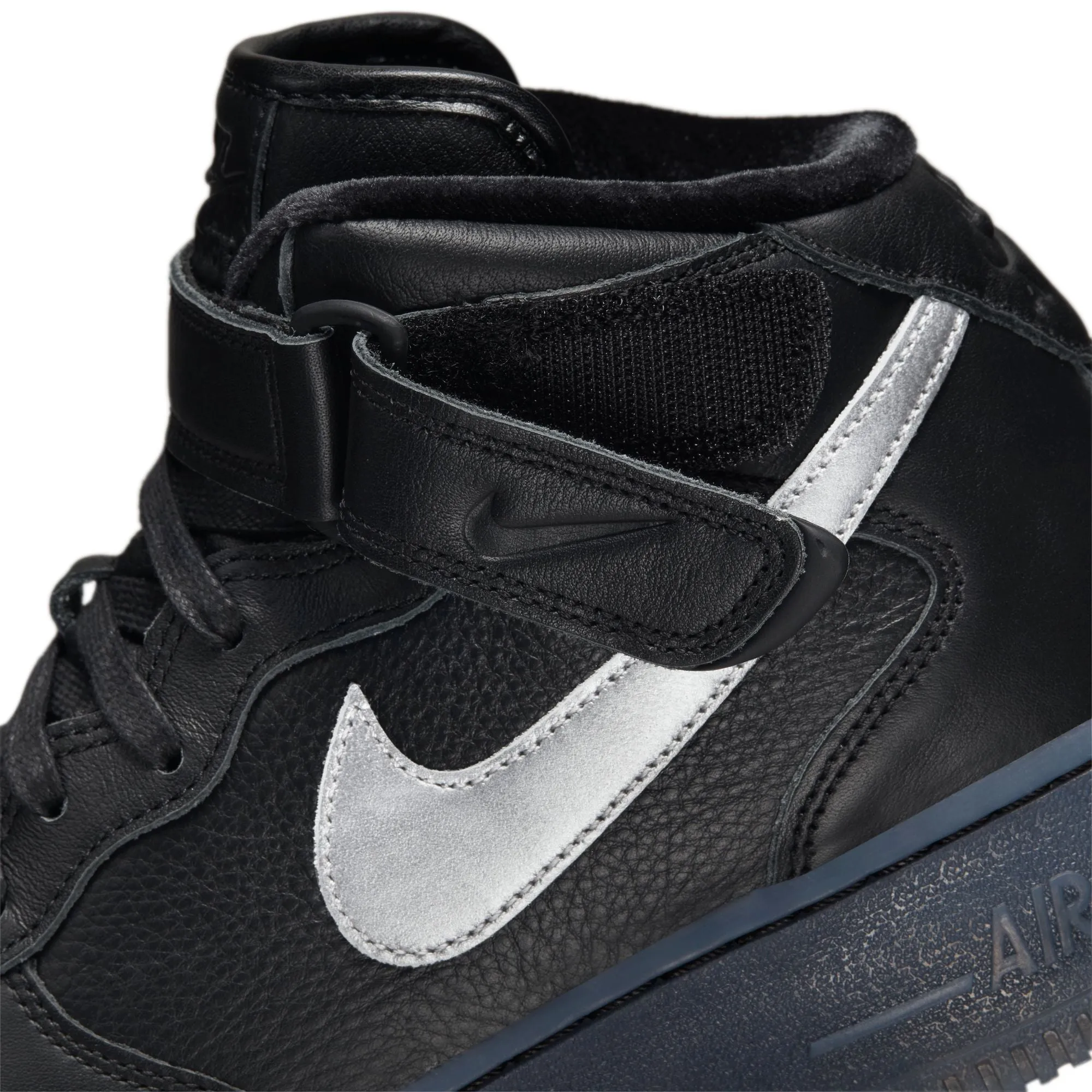 Nike Air Force 1 Mid PRM (Black/Metallic-Silver)