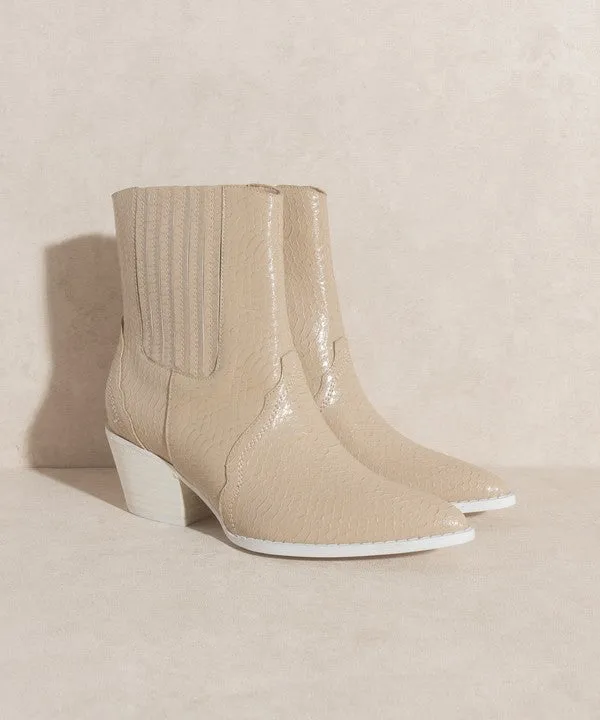 OASIS SOCIETY Dawn - Paneled Western Bootie