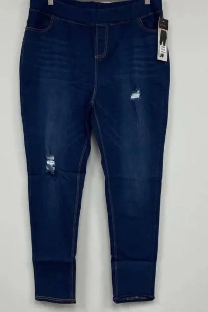 Plus Distressed Pull-on Jeggings