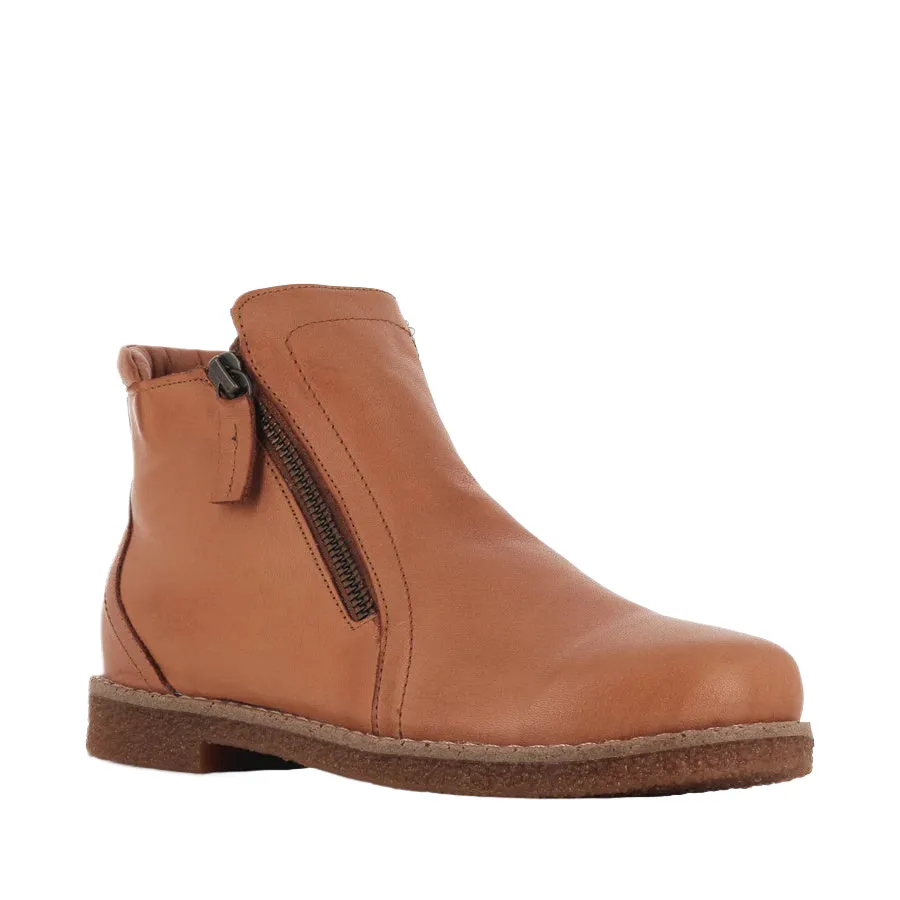 Rilassare Tallow Boot Cognac