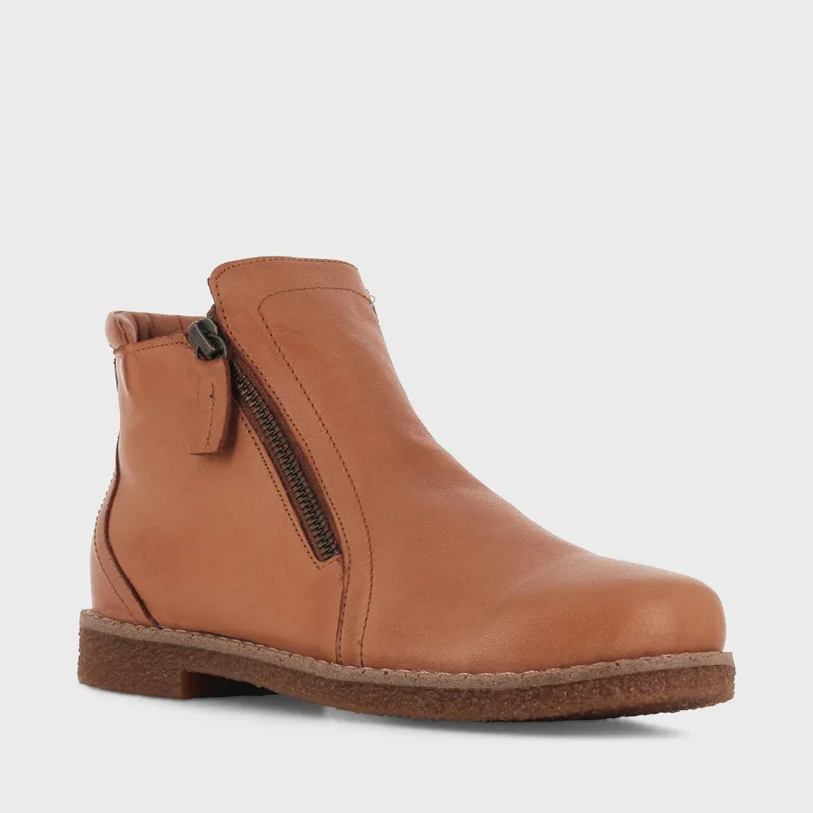 Rilassare Tallow Boot Cognac