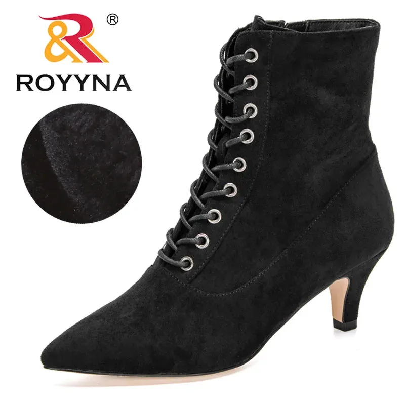 ROYYNA Retro Lace-Up Ankle Boots