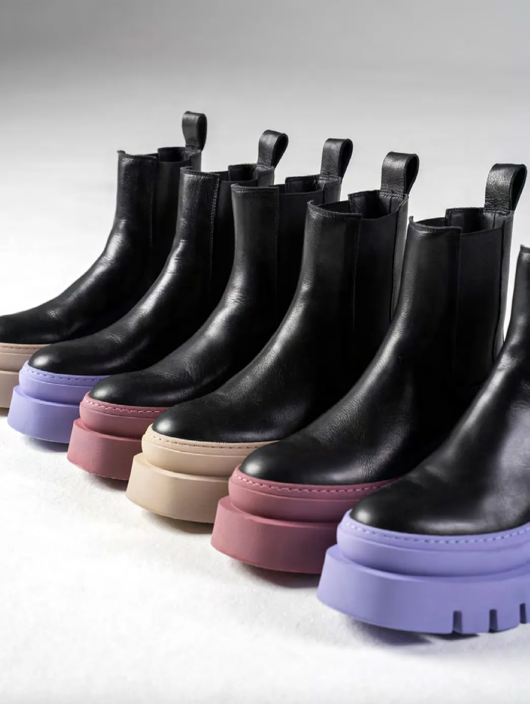 Vitello Black Lilac Chelsea Boots