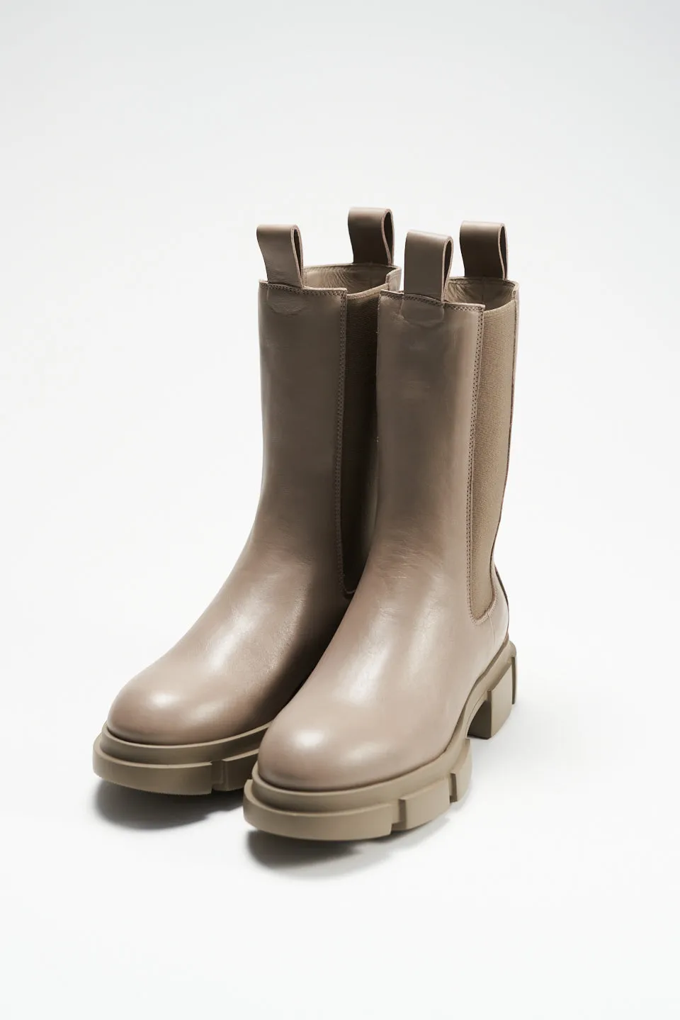 Vitello Fango Chelsea Boots