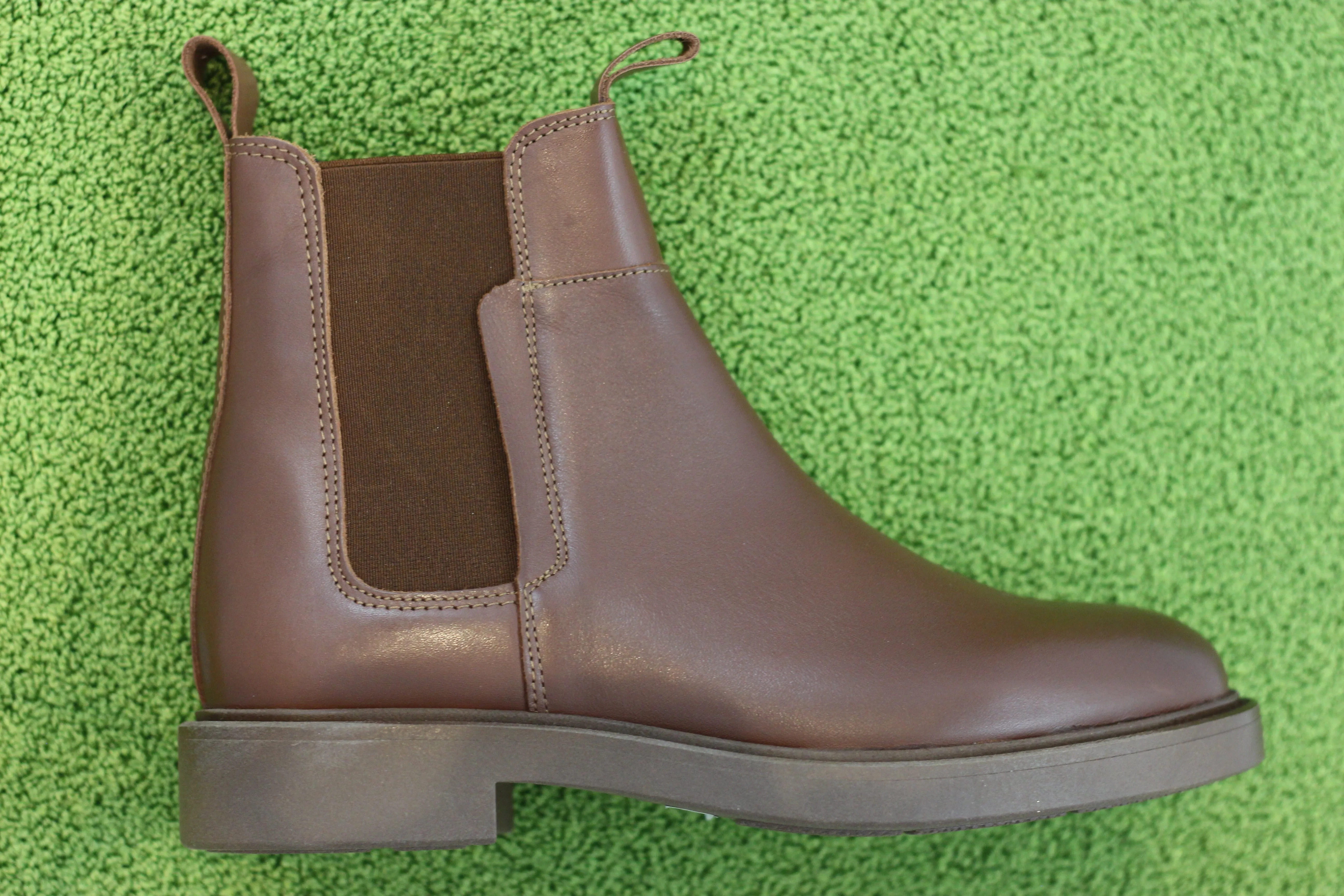 Womens Thyra Chelsea Boot - Chestnut Brown Leather